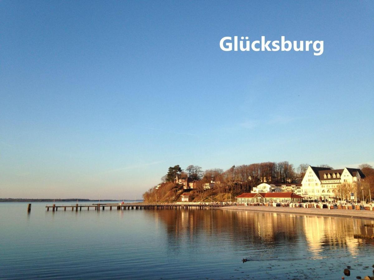 Seeblick I - Geraeumige 90Qm - Ganzes Haus - 50M Zum Naturstrand - Mit Terrasse Und Grossem Garten - Kueche Neu Gluecksburg Exterior photo